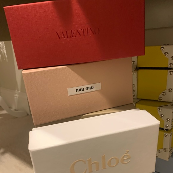 Valentino, Chloe, Burberry and Miu miu boxes - Picture 5 of 5
